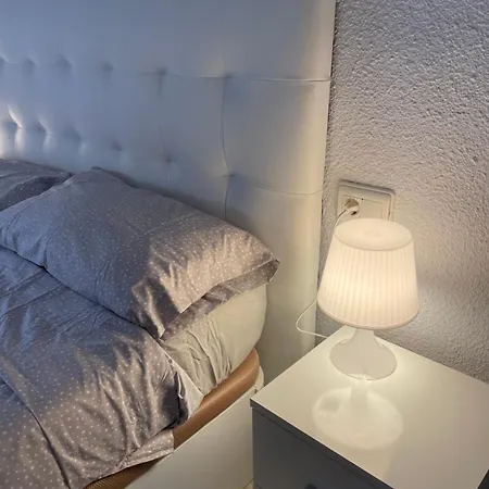 Cercano Al Centro Apartamento *